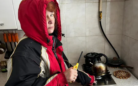 Russia strikes Ukraine energy grid ahead of peace talks