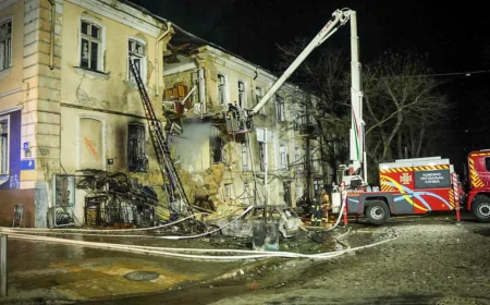 Ukraine faces crisis as Middle East conflict empowers Russia